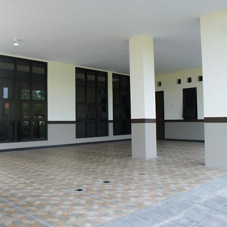 Kost Eksklusif Teduh Vandrerhjem Yogyakarta Eksteriør bilde